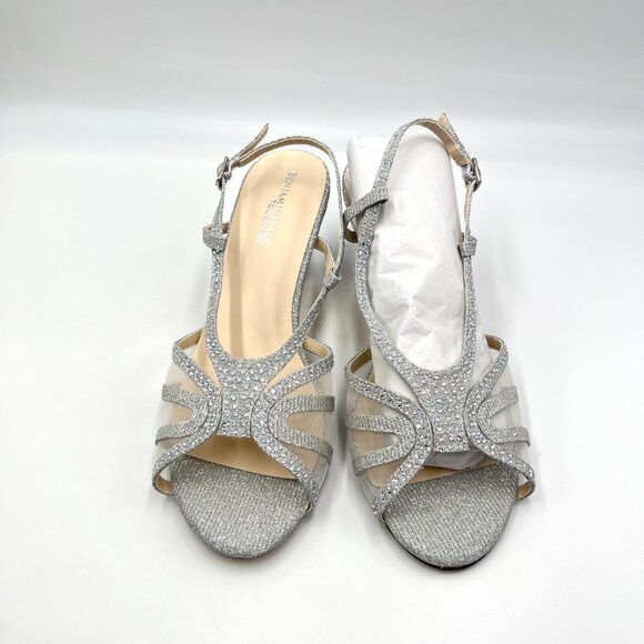 7W 7 WIDE WIDTH Touch Ups Clara Silver Low Kitten Heels Dress Sandals Shoes - Picture 2 of 14